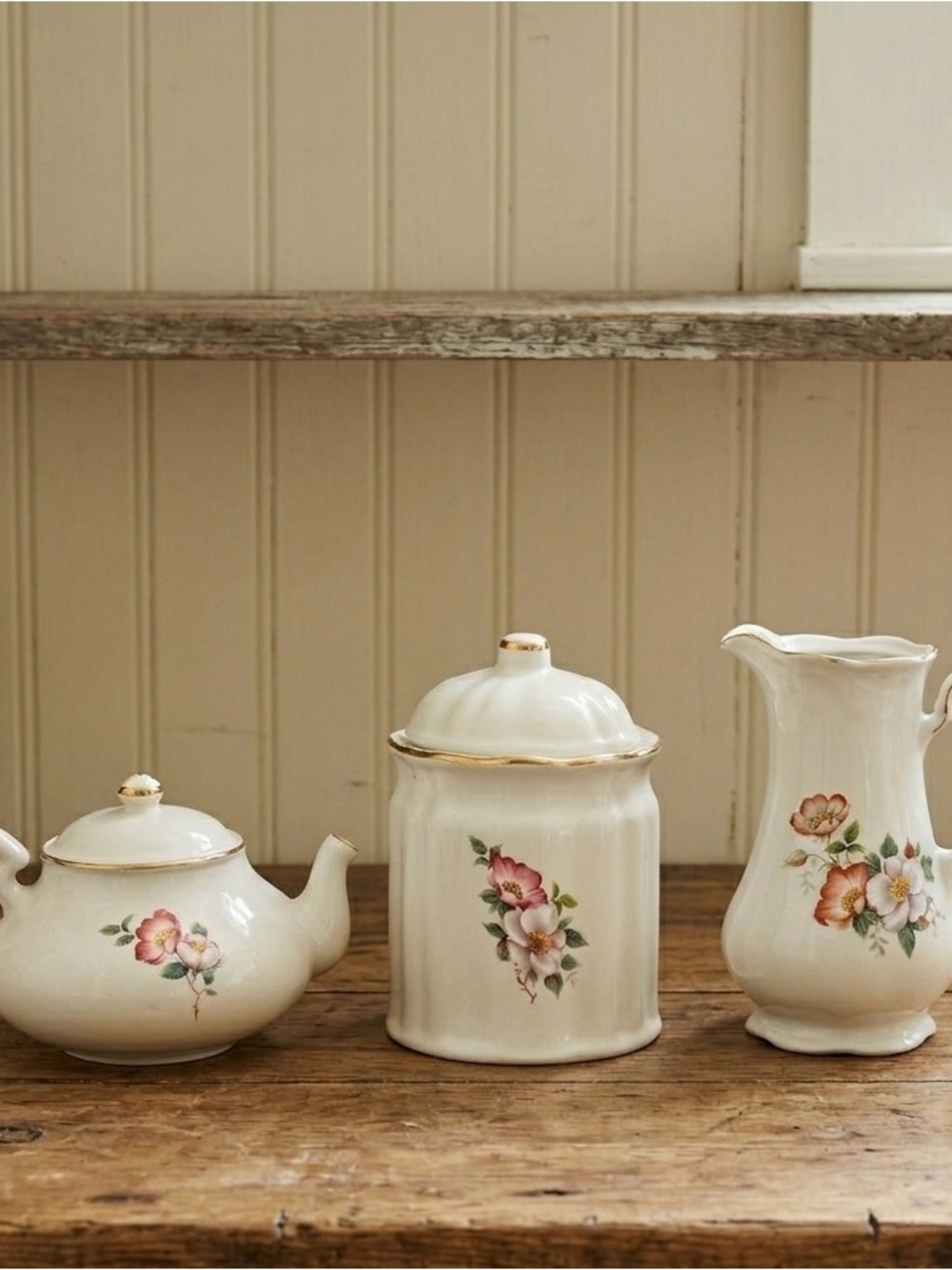 Vintage House of Webster Serving Set - Briar Rose Pattern 🌹